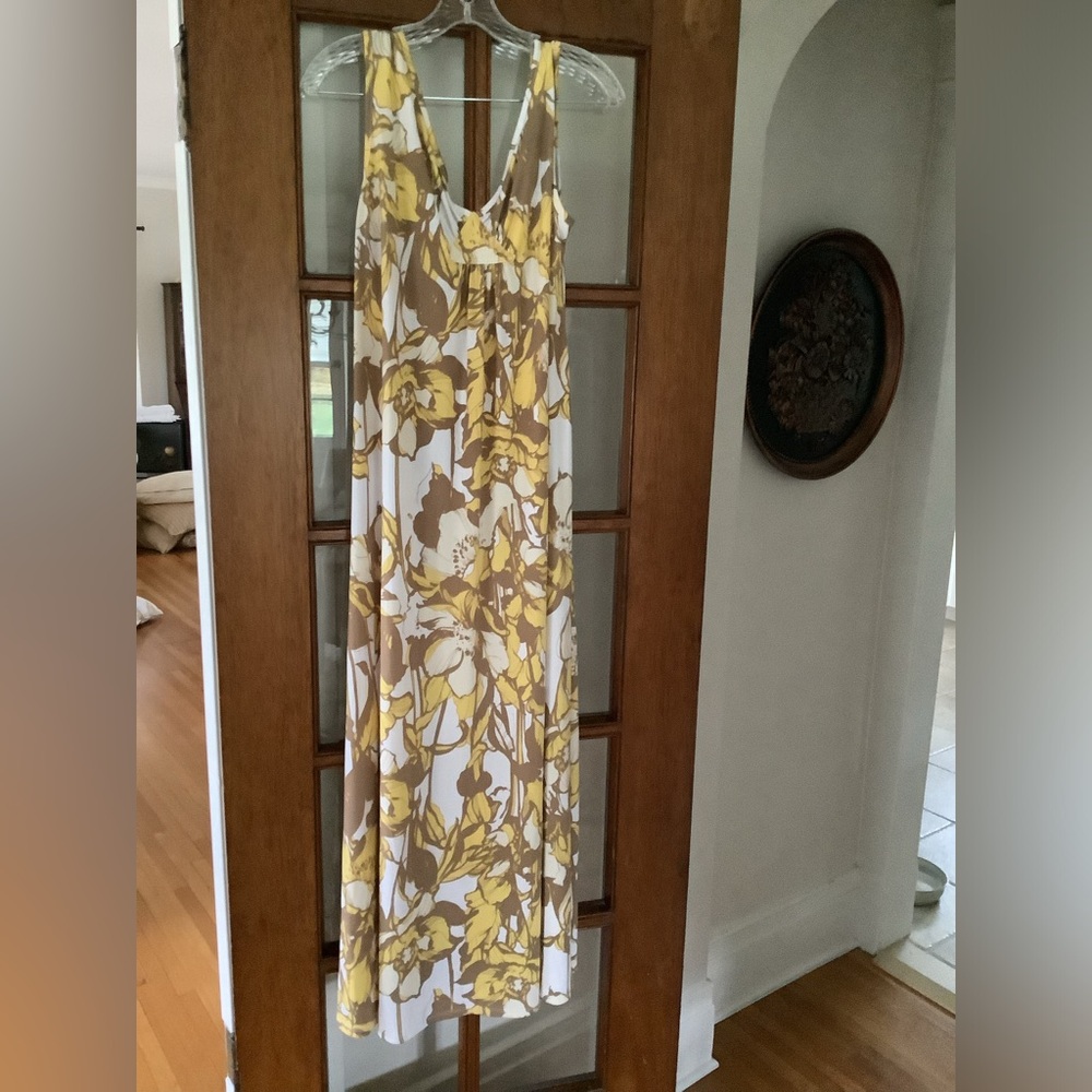 Sunset rd. Casual maxi, lightweight, sundress size medium.